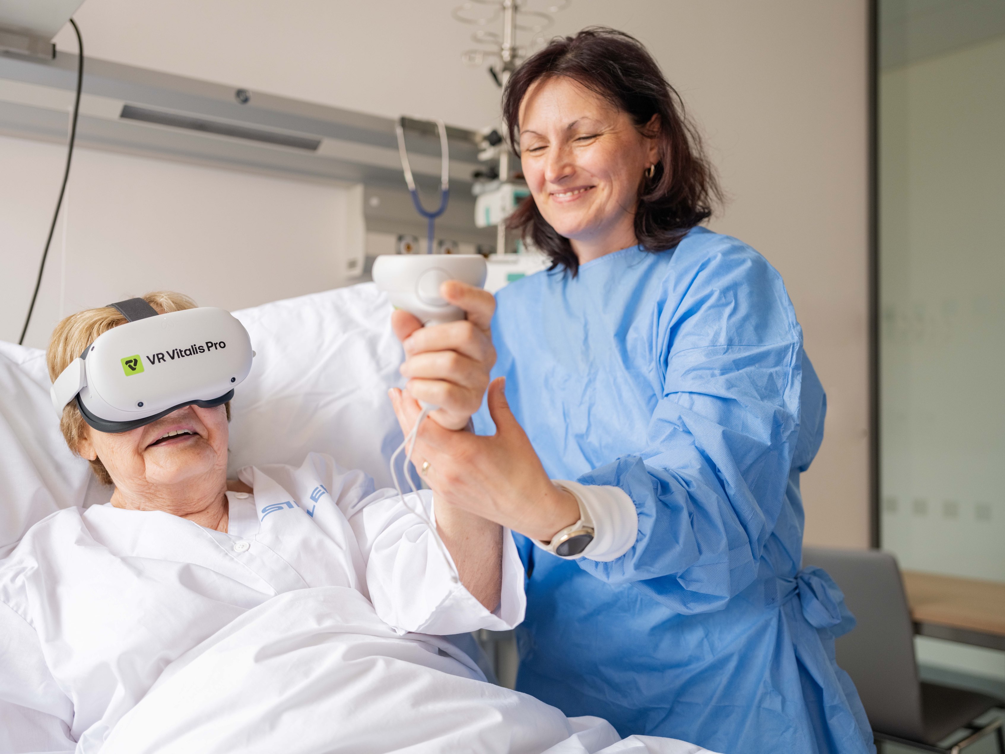 Virtuální realita v moderní medicíně a rehabilitaci: Kdy pomáhá, pro koho je vhodná a jaká skrývá rizika?